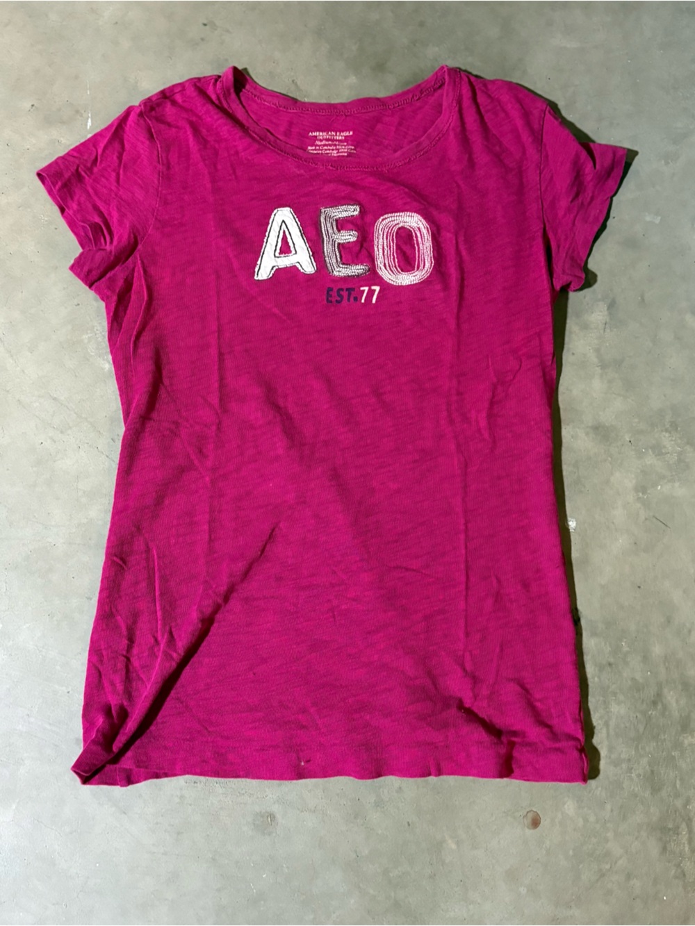 American Eagle Outfitters Fuchsia AEO Logo Short-Sleeve Tee